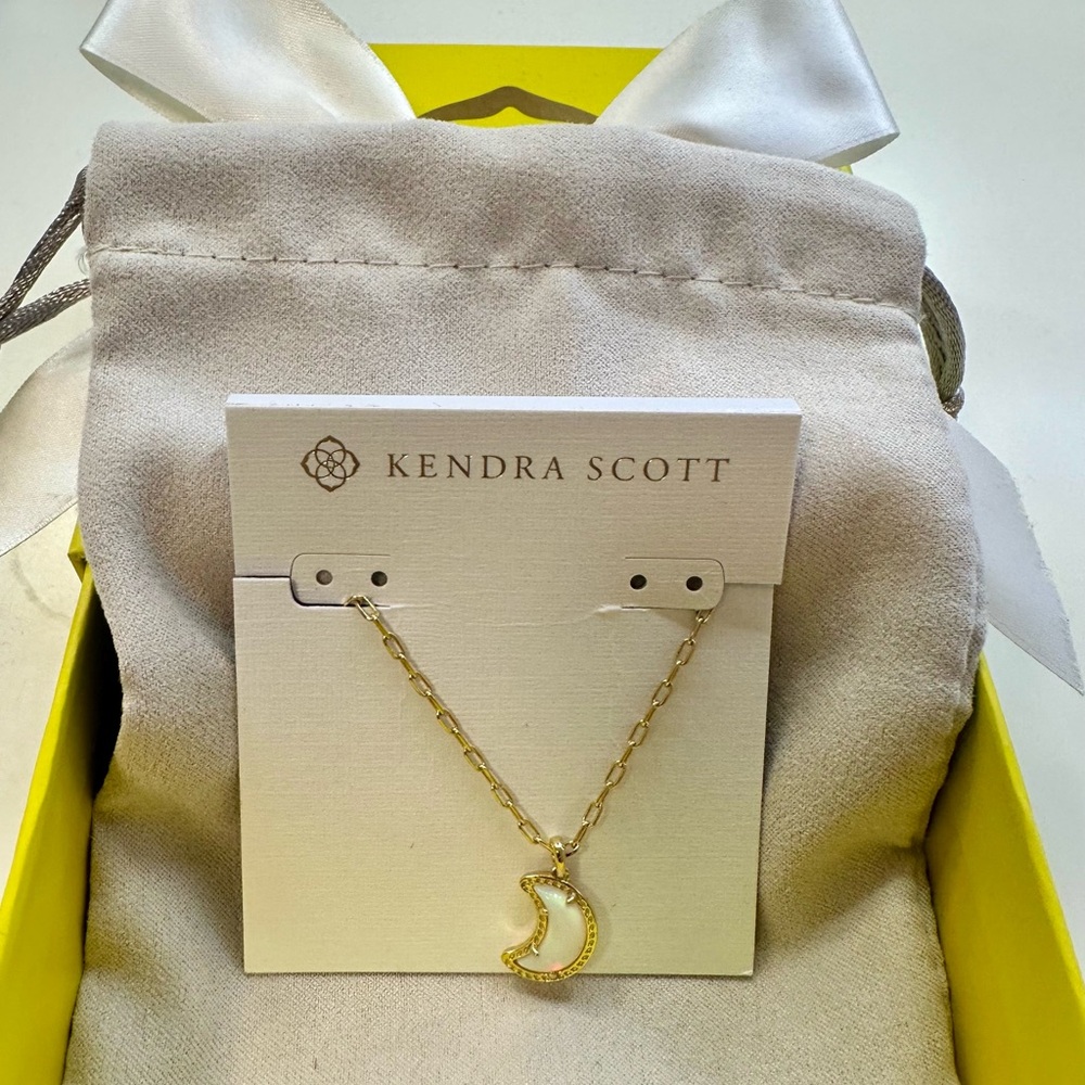 Kendra Scott Moon Necklace